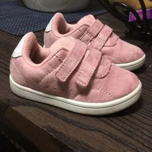 Zoe and Zac comfy shoes